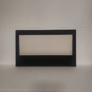 זכוכית לקמין עם צביעה שחורה היקפית על גבי הזכוכית